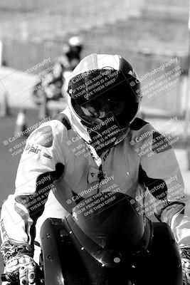 media/Oct-03-2022-Moto Forza (Mon) [[5f077a3730]]/Around the Pits/